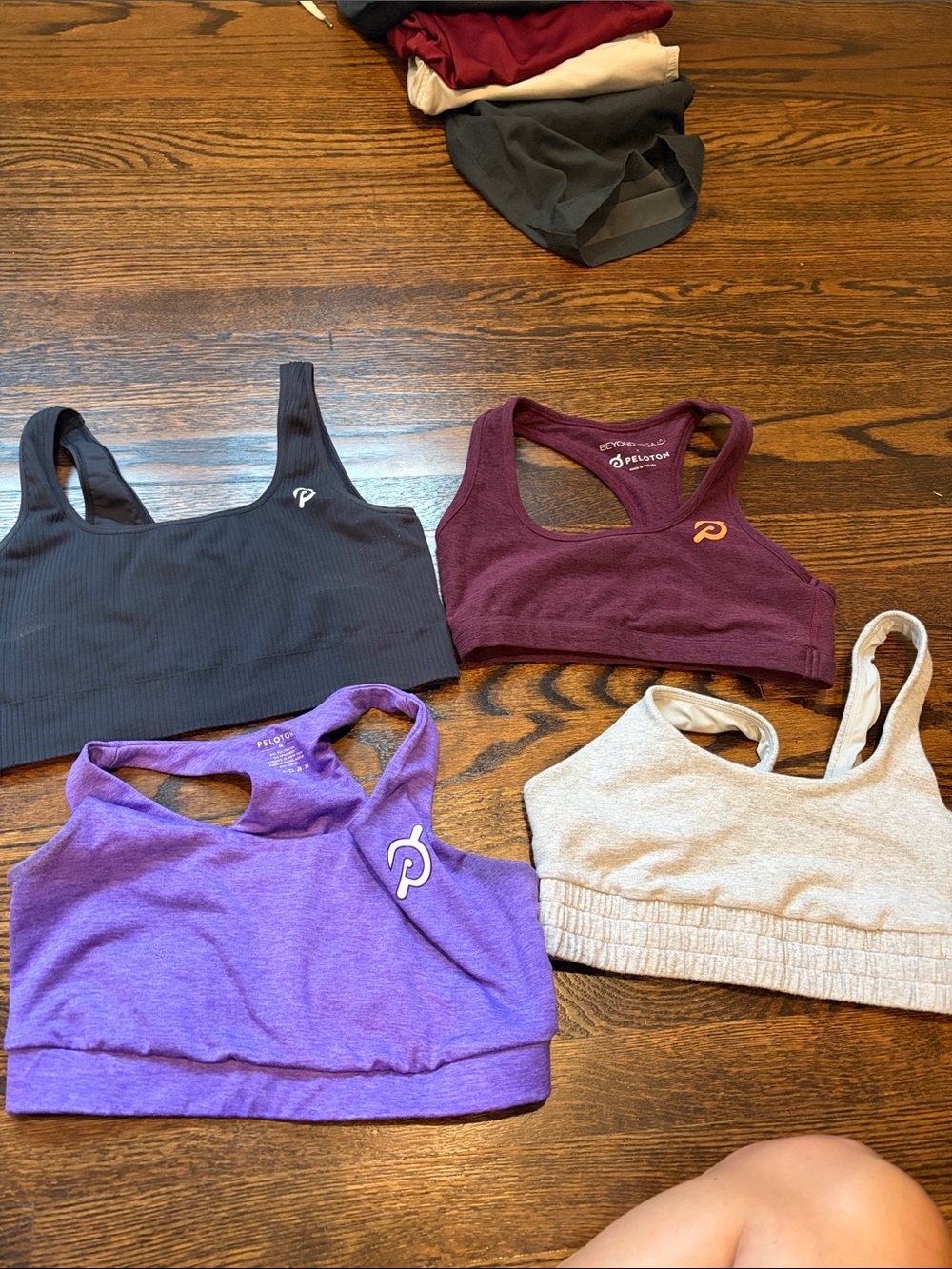 Women's peloton Sports Bra pack of 4  - Purple, Black, Cream, Burgundy